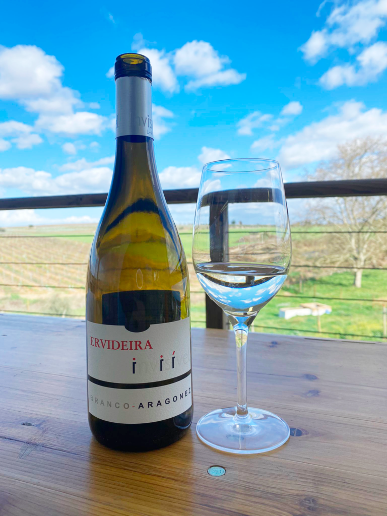 Mais de 100 mil garrafas depois, Ervideira com rutura de stock do Invisível