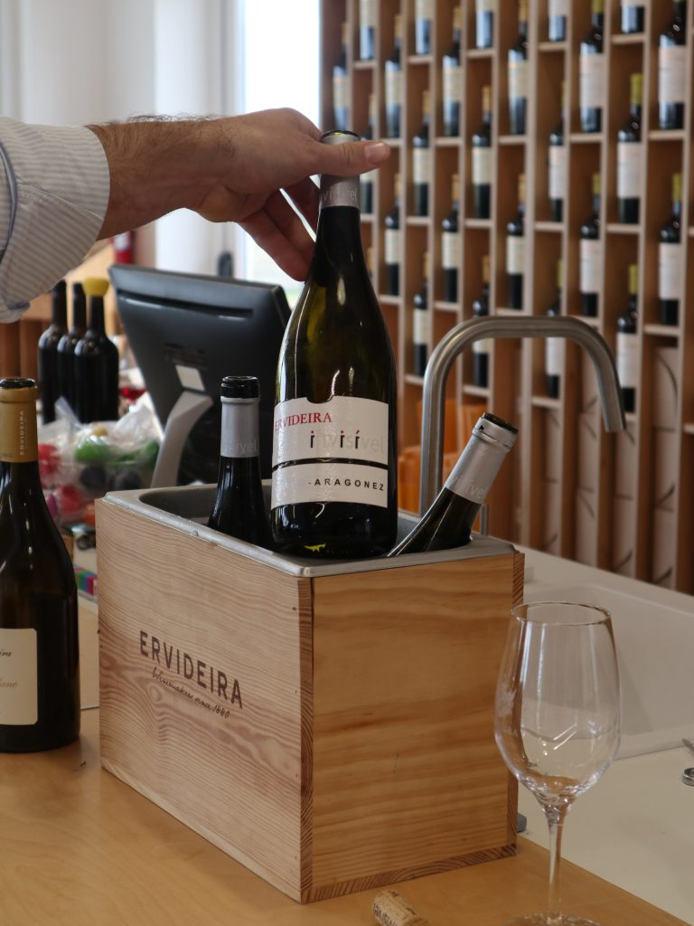 Invisível é caso de sucesso e Ervideira aumenta produção para 135 mil garrafas