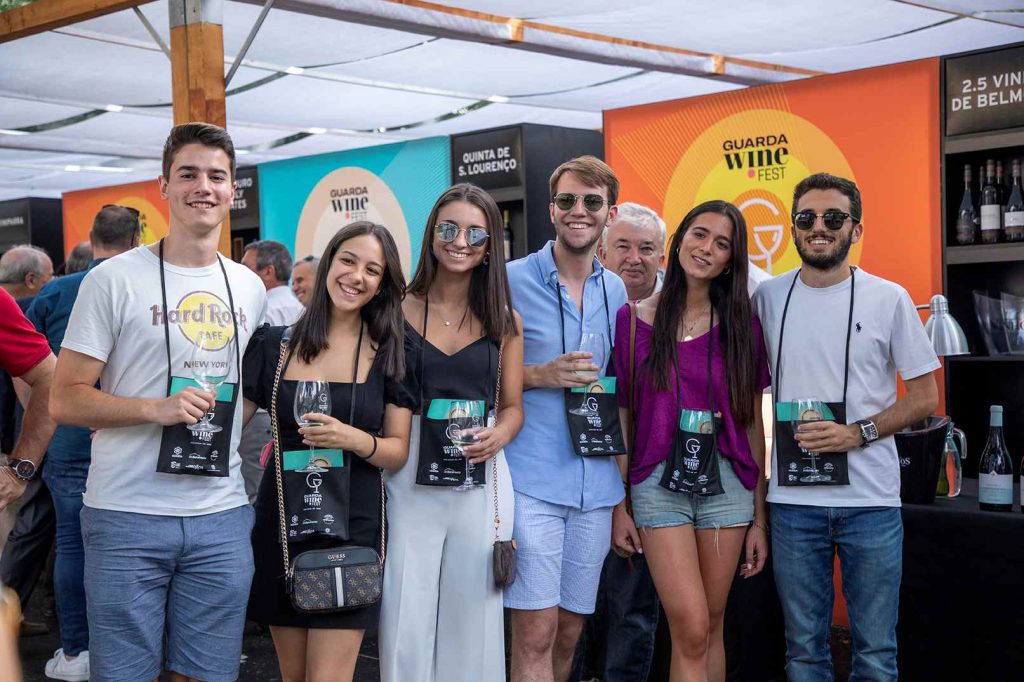 Vinho, gastronomia e muita música no verão guardense