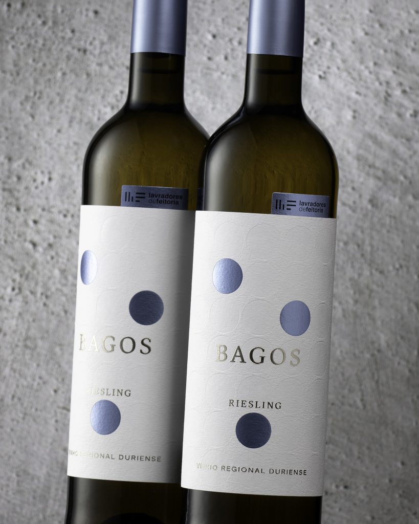 Lavradores de Feitoria inaugura marca Bagos com Riesling