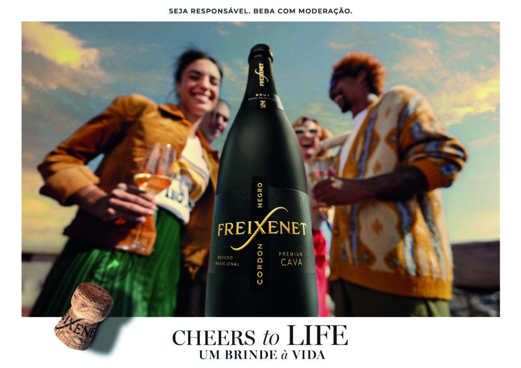 Freixenet brinda aos jovens adultos com nova campanha