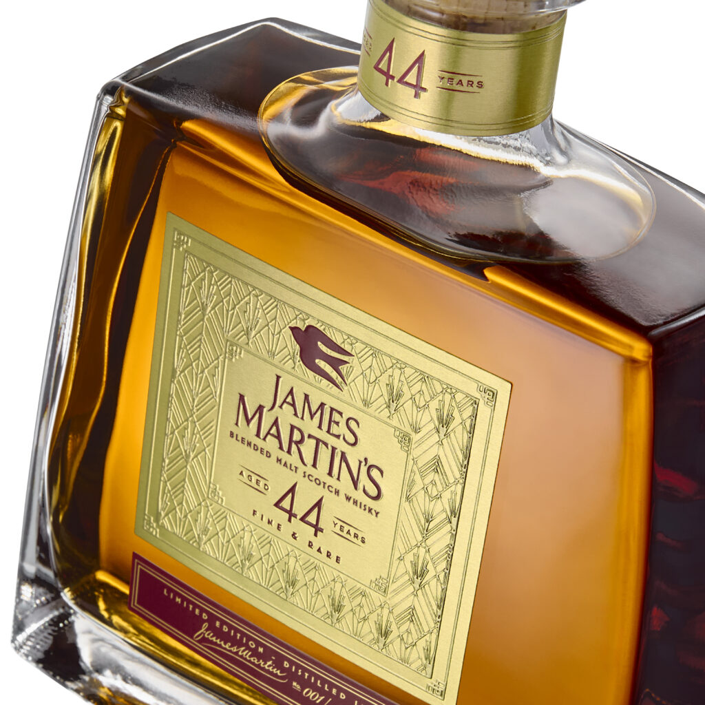 James Martin’s leiloa a garrafa nº 1/498 da sua edição limitada de 44 anos, um exclusivo para Portugal